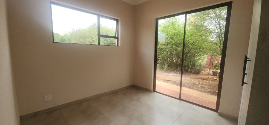 2 Bedroom Property for Sale in Xanadu Nature Estate North West